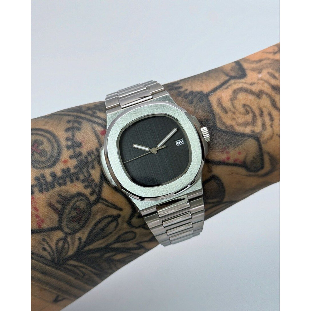 Custom Seiko Mod • Black Sterile No Logo Nautilus • 40mm